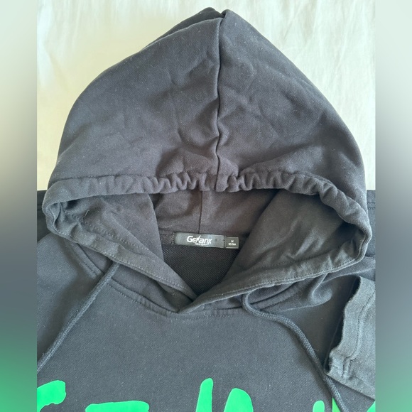 Genanx medium in size, fits large. - Picture 4 of 4